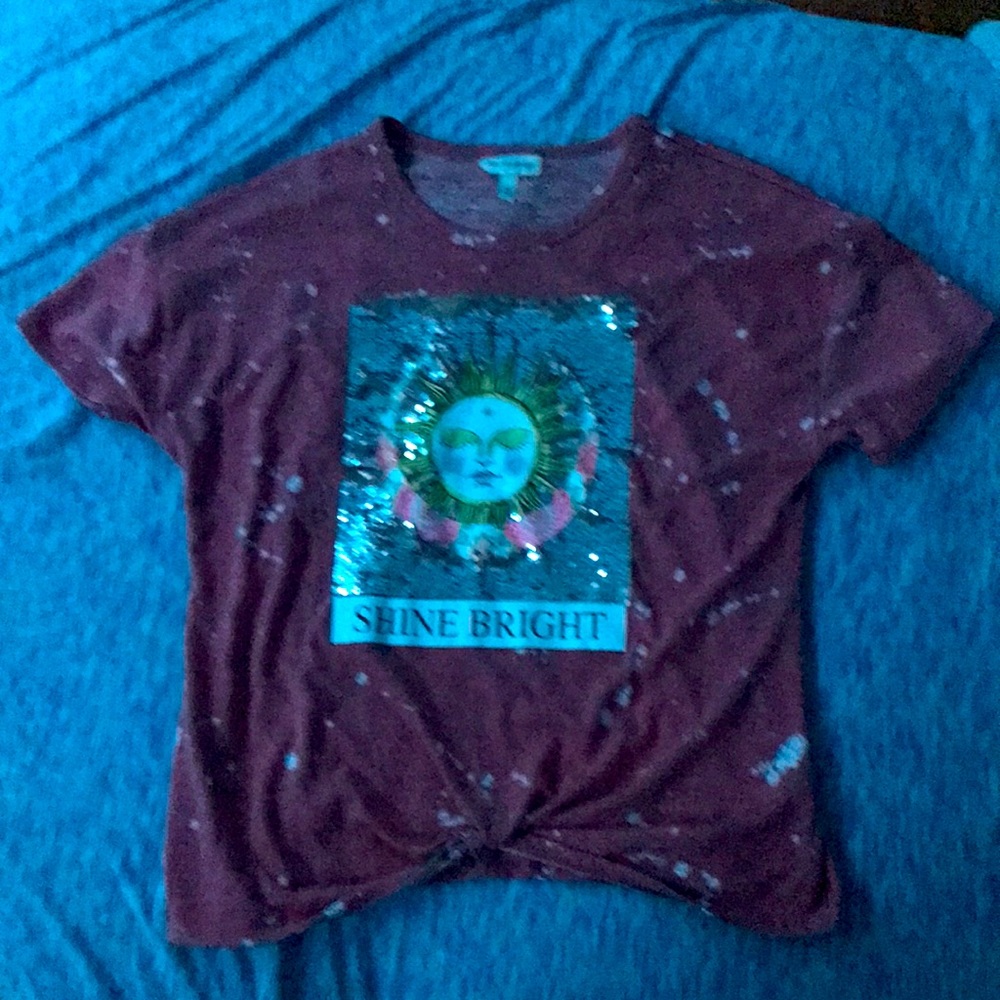 Size XL kids T-shirt in red